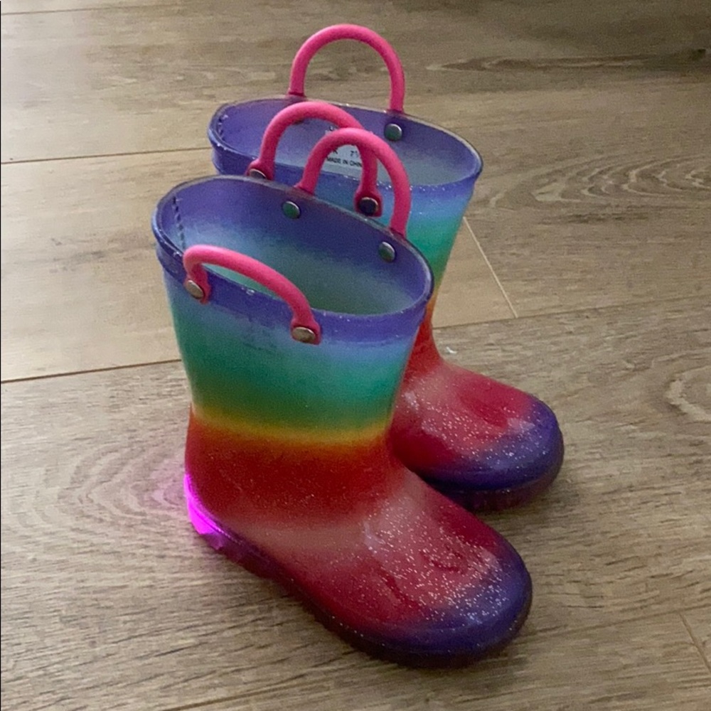 Rainbow Light-up Toddler Rain Boots